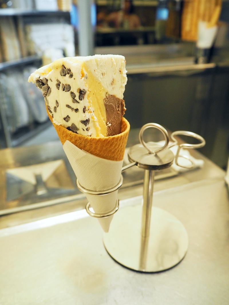 ice cream cake in Granada Spain