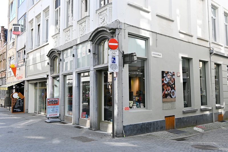 Biantwerp bookshop in Antwerp